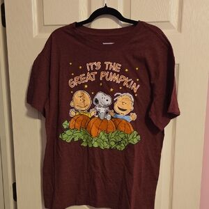 Peanuts Maroon Graphic Tee